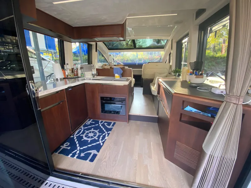 Slide: The Image of Galeon 470 Sky 2020 - 48