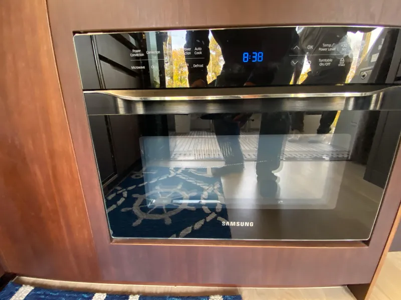 Slide: The Image of Galeon 470 Sky 2020 - 52