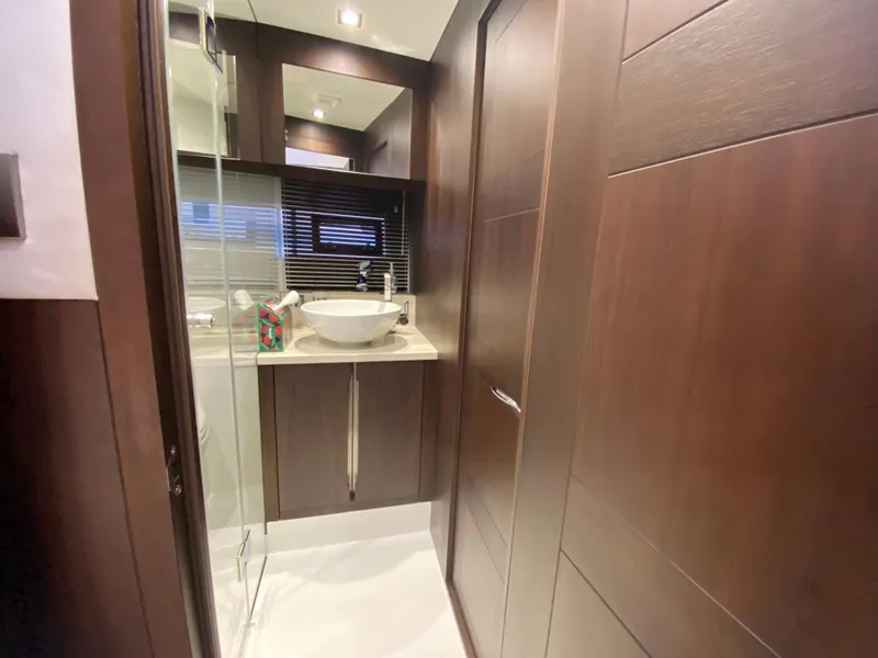 Slide: The Image of Galeon 470 Sky 2020 - 83