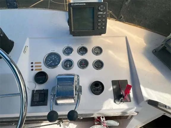 Slide: The Image of Delta 38' Flybridge Dive Boat 1991 - 12