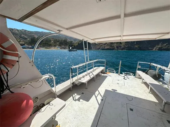 Slide: The Image of Delta 38' Flybridge Dive Boat 1991 - 4
