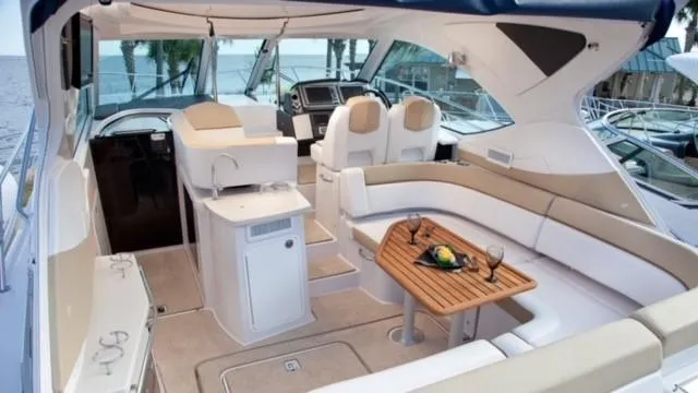 Slide: The Image of Four Winns V435 2009 - 68