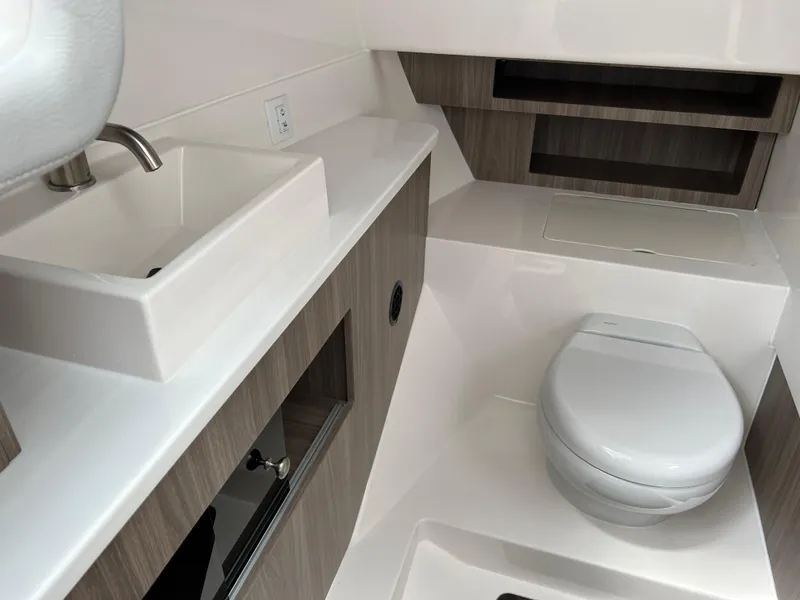 Slide: The Image of Regal LS36 2022 - 53