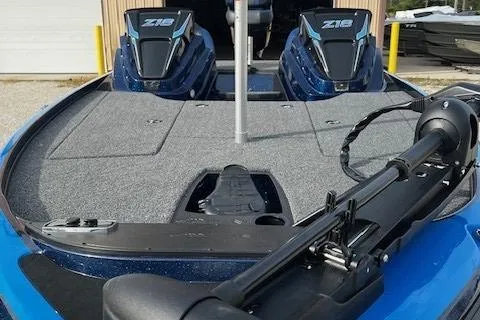 Slide: The Image of 2025 Nitro Z18 boat with dual engines and spacious deck. - 2