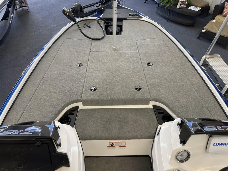 Slide: The Image of 2025 Nitro Z18 boat interior with spacious deck and modern features. - 9