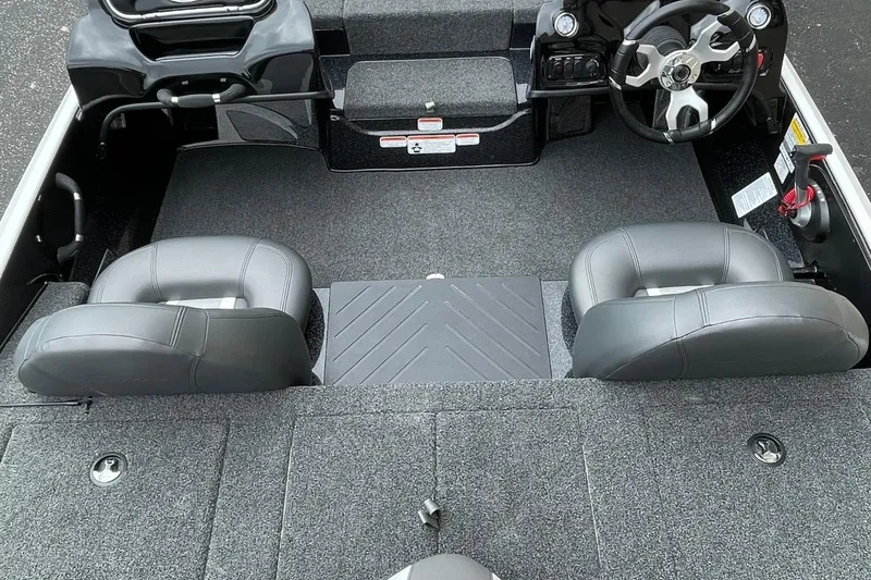 Slide: The Image of Interior of 2025 Nitro Z17 boat with dual seats and steering wheel. - 68
