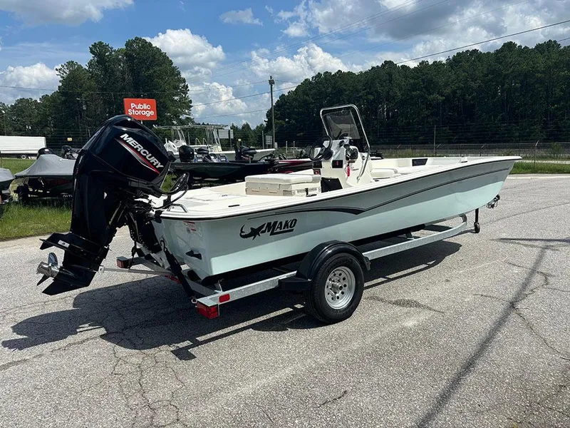 Slide: The Image of 2025 Mako Pro Skiff 17 CC - 7