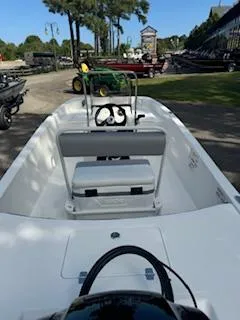 Slide: The Image of Mako Pro Skiff 17 CC 2025 - 55