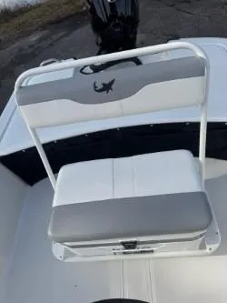 Slide: The Image of Mako Pro Skiff 17 CC 2025 - 66