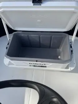 Slide: The Image of Mako Pro Skiff 17 CC 2025 - 67