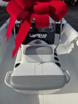 Slide: The Image of Mako Pro Skiff 17 CC 2025 - 72