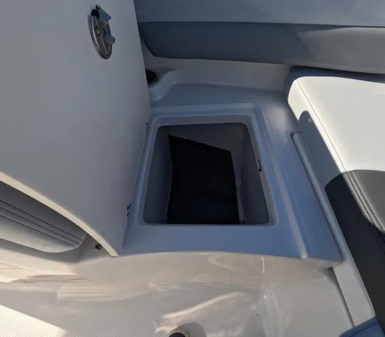 Slide: The Image of Robalo R207 In stock trailer included 2025 - 34