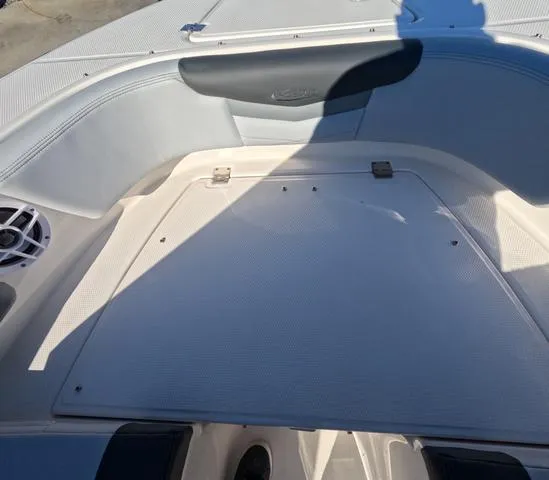 Slide: The Image of Robalo R207 In stock trailer included 2025 - 36