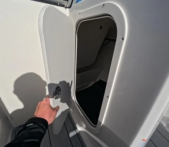 Slide: The Image of Chaparral 23 SSi OB In Stock trailer included 2025 - 23