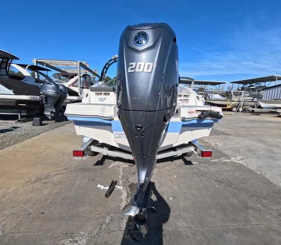 Slide: The Image of Chaparral 23 SSi OB In Stock trailer included 2025 - 3