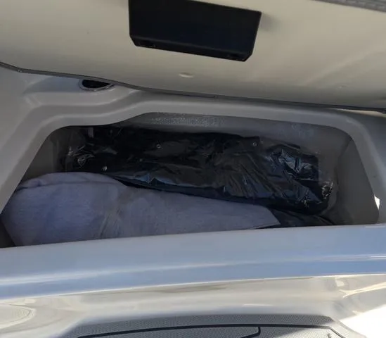 Slide: The Image of Chaparral 23 SSi OB In Stock trailer included 2025 - 32