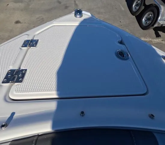 Slide: The Image of Chaparral 23 SSi OB In Stock trailer included 2025 - 34