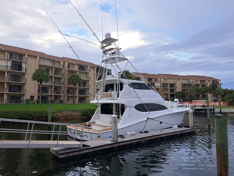 Slide: The Image of Hatteras 68 Convertible 2006 - 62