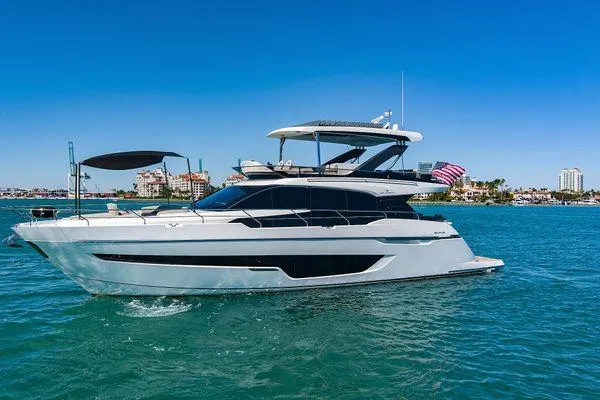 Slide: The Image of Fairline Squadron 68 2021 - 82