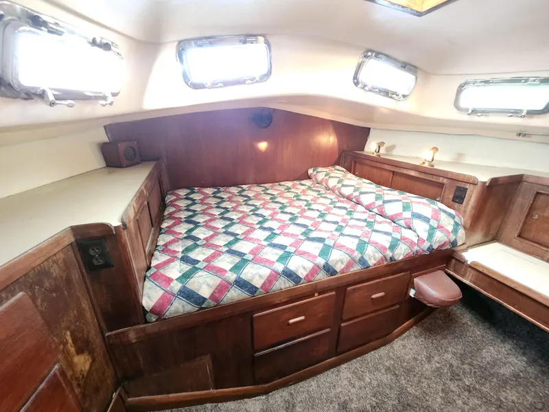 Slide: The Image of Morgan 45 Ketch 1979 - 72