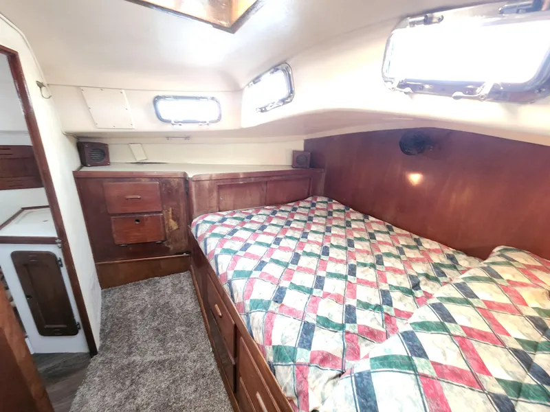 Slide: The Image of Morgan 45 Ketch 1979 - 74