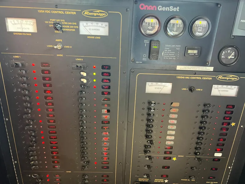 Slide: The Image of Rampage 45 Convertible 2005 - 60