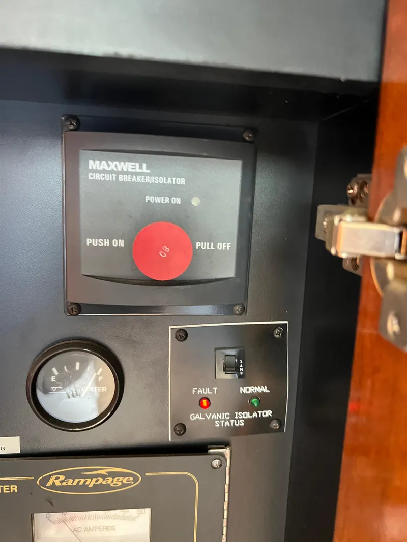 Slide: The Image of Rampage 45 Convertible 2005 - 61