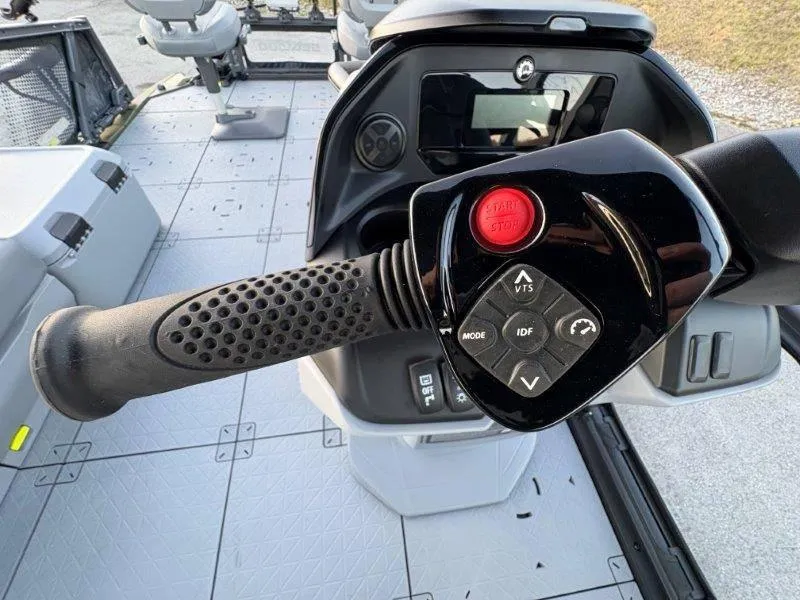 Slide: The Image of Sea-Doo Switch Fish 18 2025 - 28