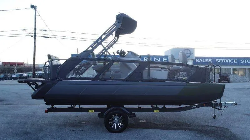 Slide: The Image of Sea-Doo Switch Fish 18 2025 - 78