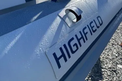 Slide: The Image of 2025 Highfield Classic 380 GT boat engine with 30 horsepower, featuring ultra-low emissions. - 11