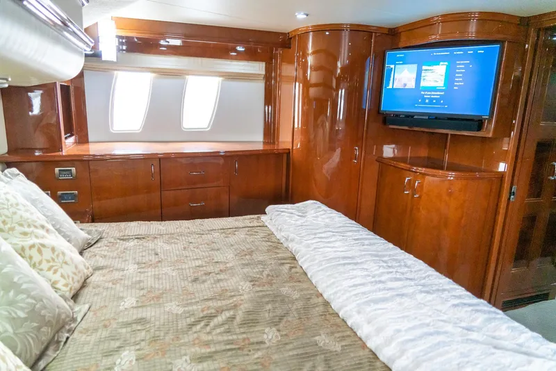 Slide: The Image of Marquis 59 Markham Edition 2007 - 83