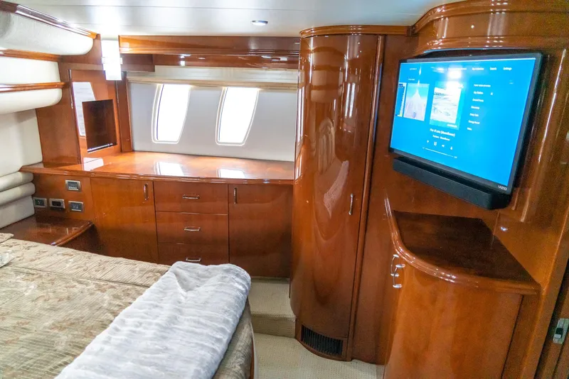 Slide: The Image of Marquis 59 Markham Edition 2007 - 84