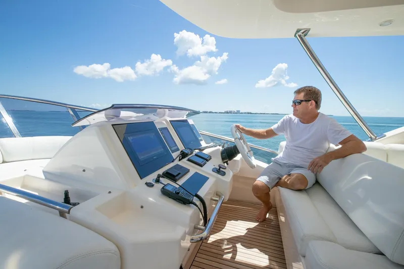 Slide: The Image of Azimut Flybridge Evolution 2012 - 135