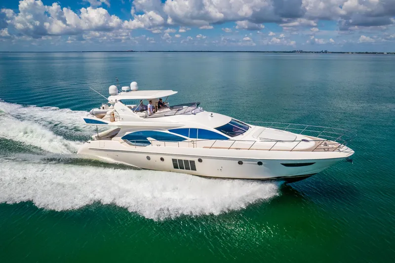 Slide: The Image of Azimut Flybridge Evolution 2012 - 30