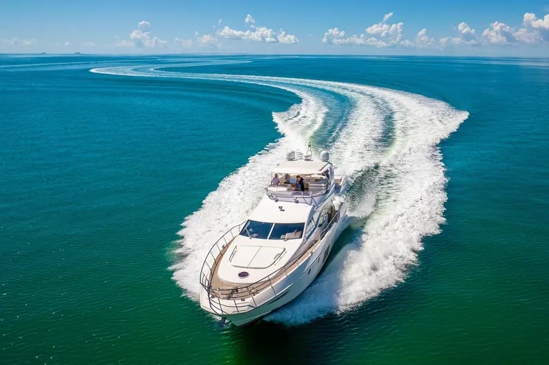 Slide: The Image of Azimut Flybridge Evolution 2012 - 32