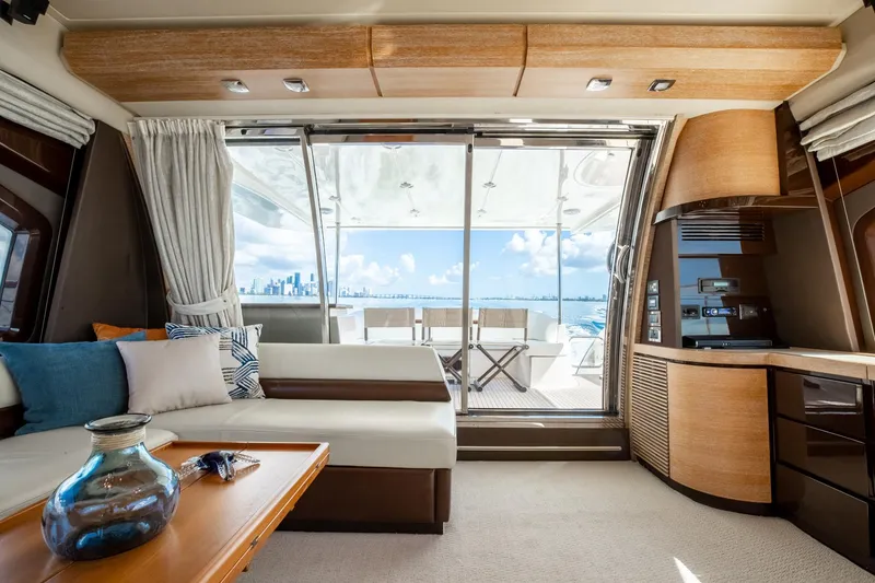 Slide: The Image of Azimut Flybridge Evolution 2012 - 66