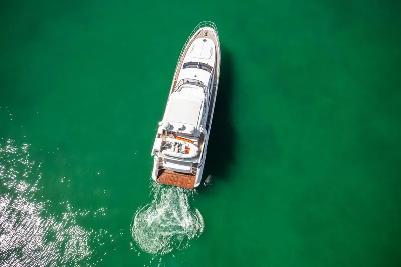 Slide: The Image of Azimut Flybridge Evolution 2012 - 8