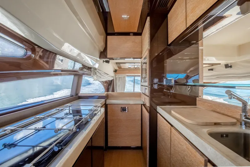 Slide: The Image of Azimut Flybridge Evolution 2012 - 94