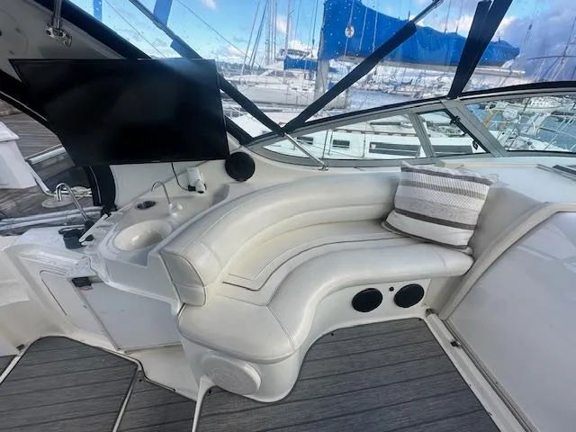 Slide: The Image of Cruisers Yachts 3375 1997 - 20