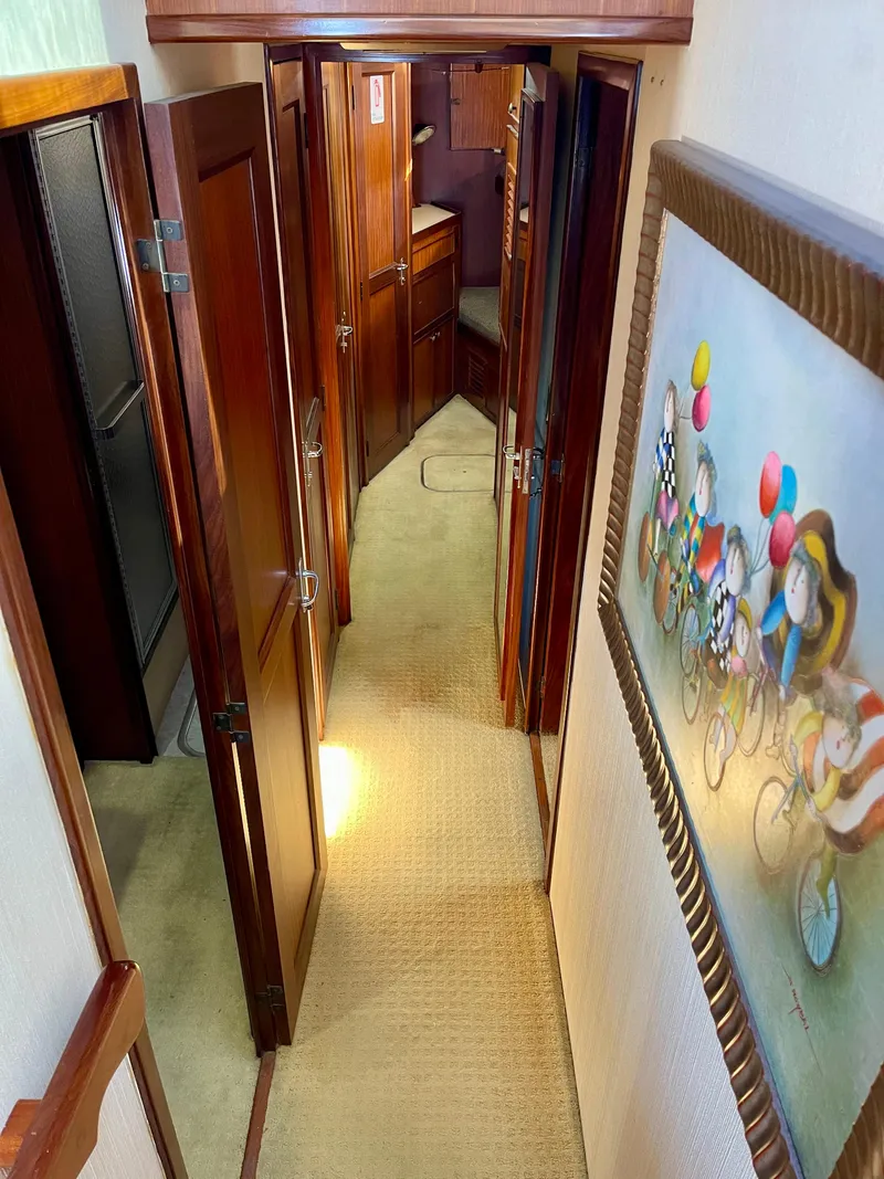 Slide: The Image of Hallway - 24