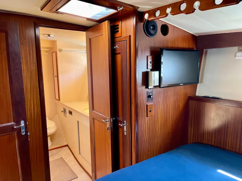 Slide: The Image of Master Stateroom - Entrance to Head - 28