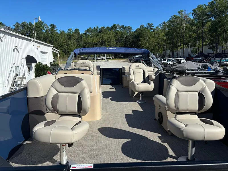 Bentley Pontoons 240 Fish 2025 for Sale | MarineSource