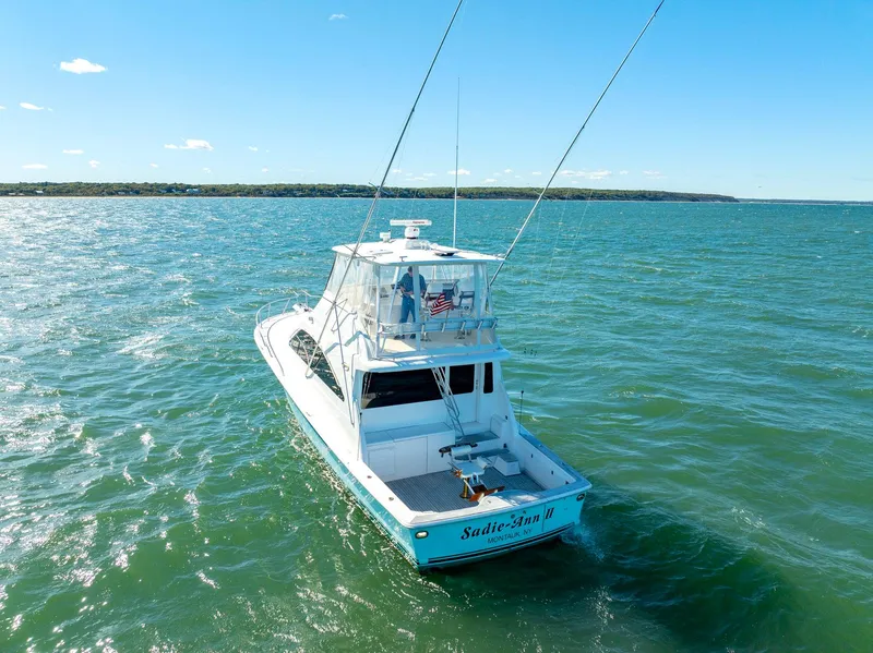 Slide: The Image of 2005 Ocean Yachts 50 Super Sport cruising on open water. - 6