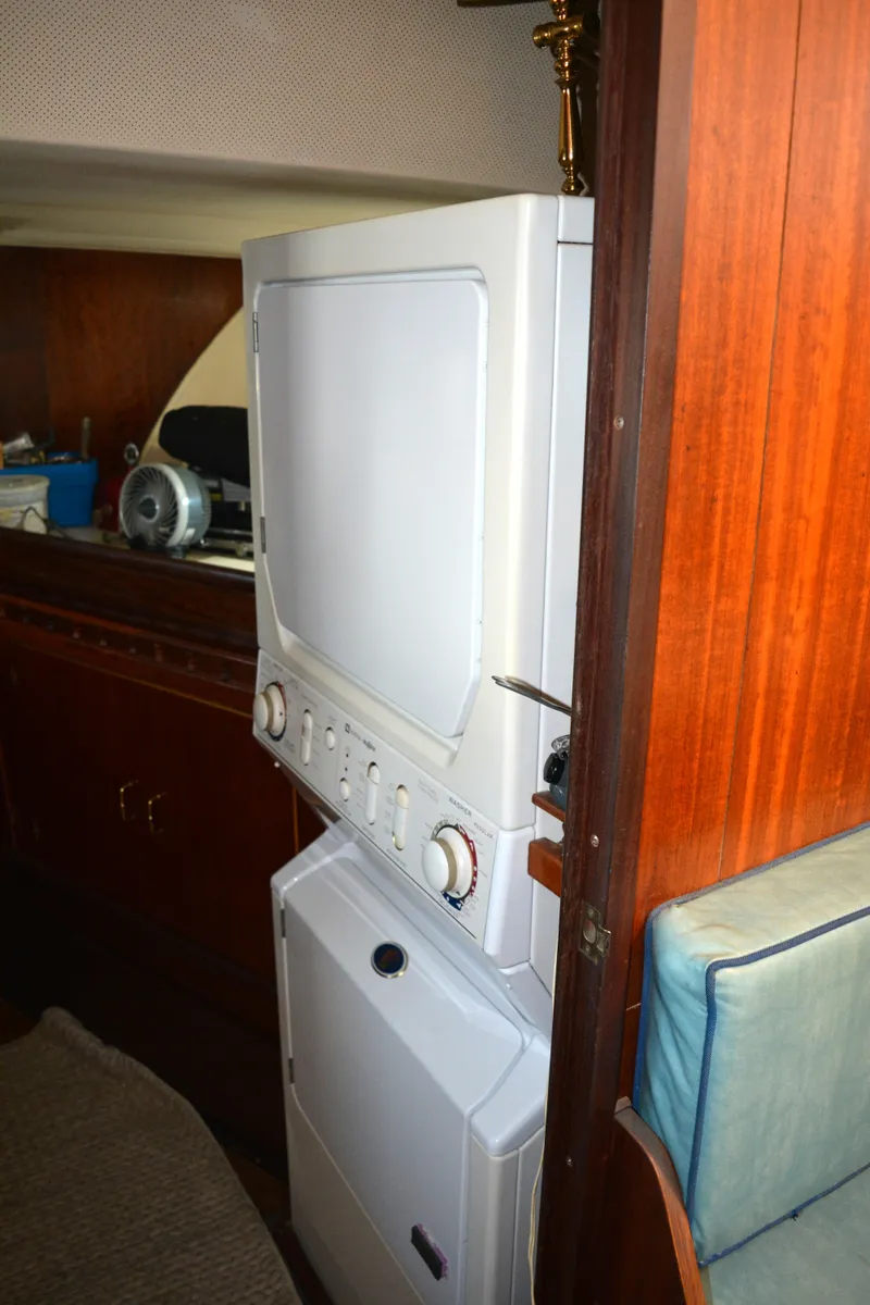 Slide: The Image of Washer and Dryer - 40
