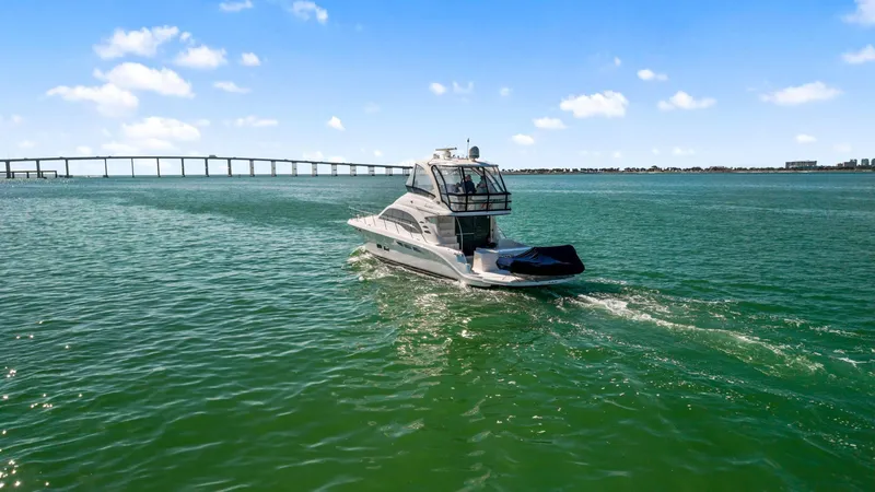 Slide: The Image of Sea Ray 52 Sedan Bridge 2007 - 57