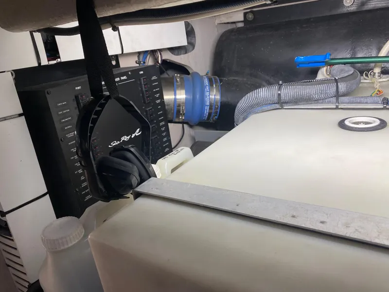 Slide: The Image of Sea Ray 52 Sedan Bridge 2007 - 76