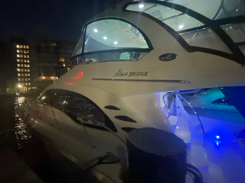 Slide: The Image of Sea Ray 52 Sedan Bridge 2007 - 80