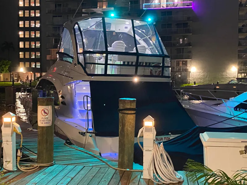 Slide: The Image of Sea Ray 52 Sedan Bridge 2007 - 81