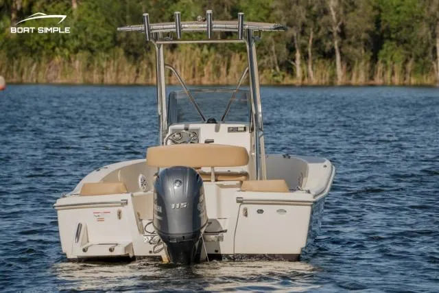 Slide: The Image of Scout 195 Sportfish 2022 - 3