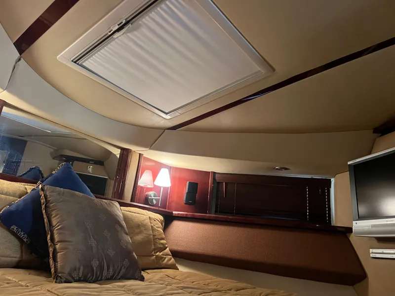 Slide: The Image of Sea Ray 52 Sedan Bridge 2007 - 50